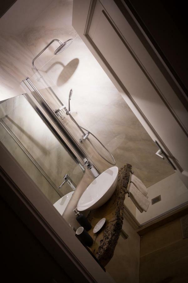 Kia Ora Suite Apartment San Zenone Exterior foto